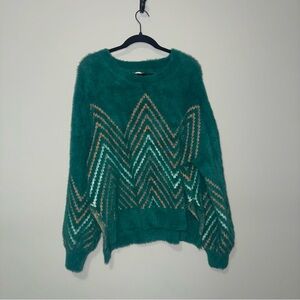 ARULA Fuzzy Green‎ Chevron Knit Sweater